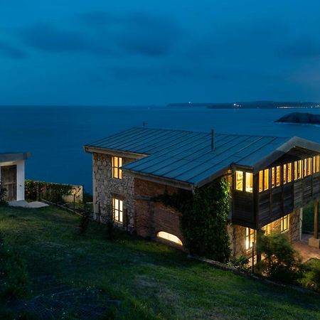 Perfect For Sea Lovers Arnao Esterno foto